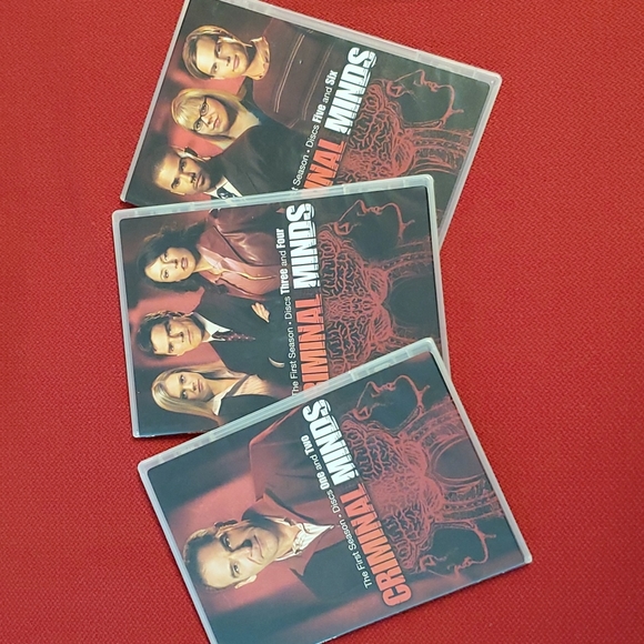 Criminal Minds Season 1 through 6 disc set Dated 2005-06 Crime Drama Thriller - Picture 3 of 7